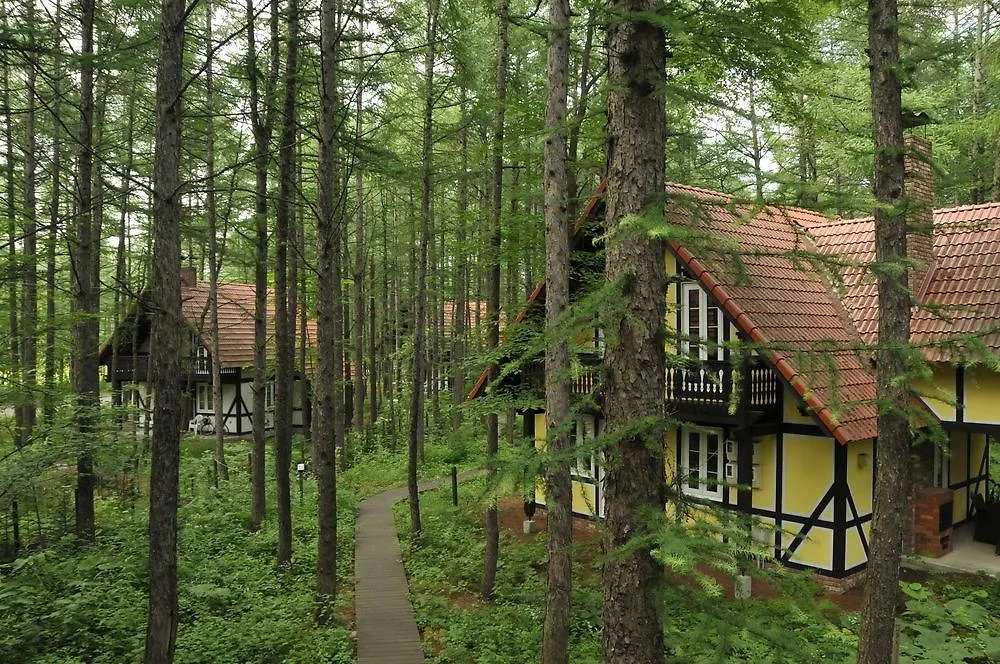 Tokachi Auberge 0*,